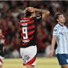Pedro não vai jogar com imobilização no braço e desfalca o Flamengo na Libertadores