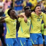 Brasil vira na base da raça, mas também da tática