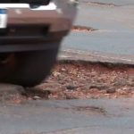 Mutirão de tapa-buracos deve chegar às sete regiões de Campo Grande a partir de agosto, diz secretário
