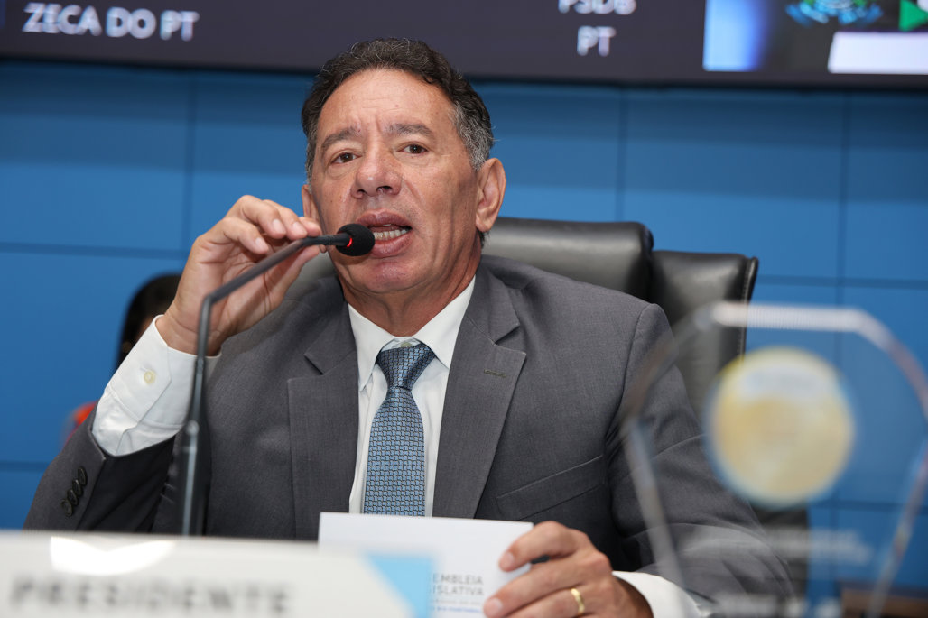 Gerson Claro reforça repúdio ao feminicídio e manifesta apoio à deputada Gleice Jane