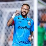 Santos sofre, mas tem herói provável em Neymar e fecha sequência perfeita nas Copas