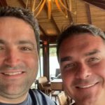 Flávio Bolsonaro é investigado pela PF por suspeita de lavagem de dinheiro com advogado Willer Tomaz